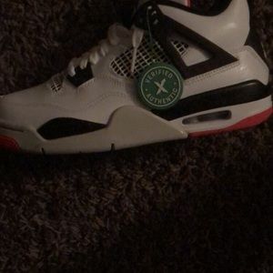 Meet your Posher, Thomas